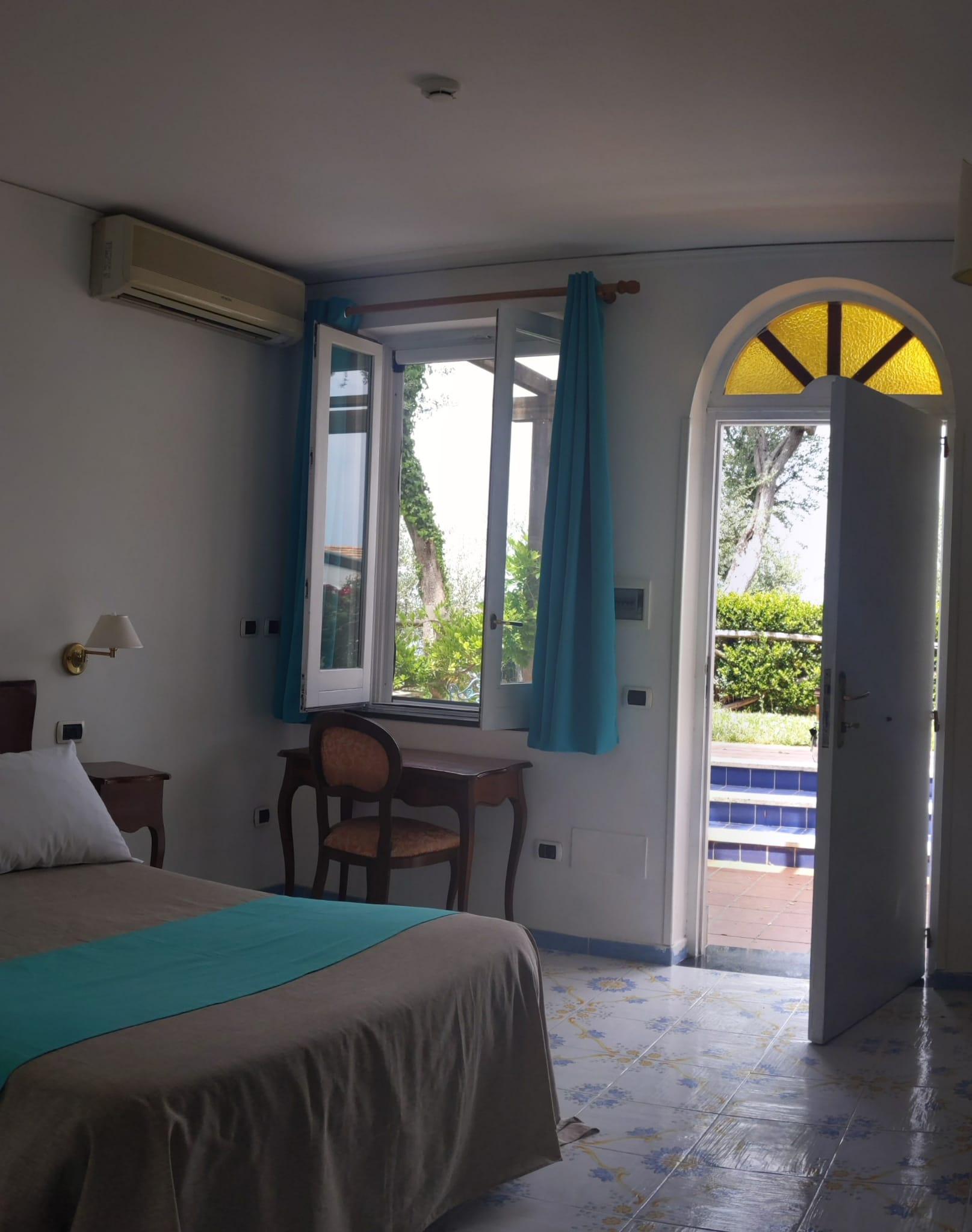 Giovanna Hotel